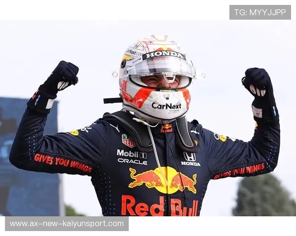 F1日本大奖赛：维斯塔潘成功逆转，汉密尔顿遗憾落败